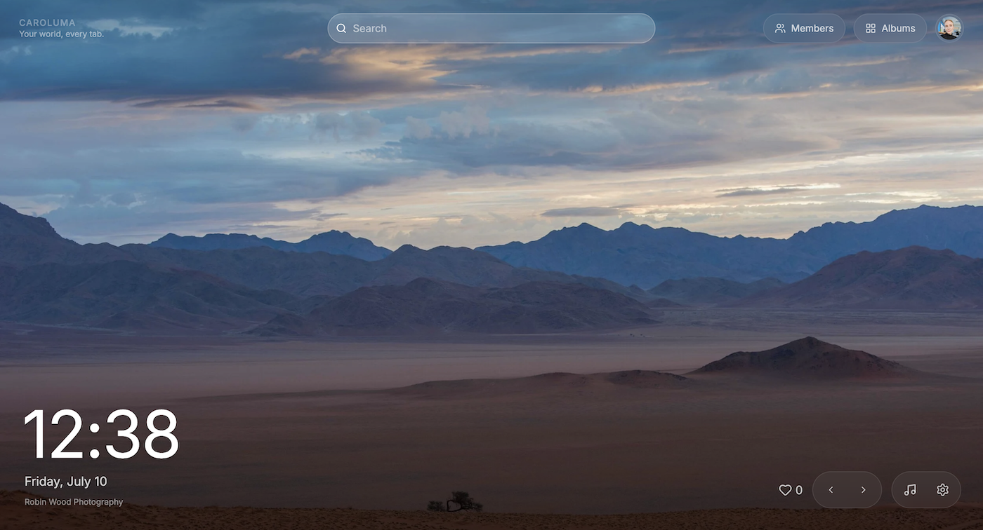 Caroluma new tab — desert landscape